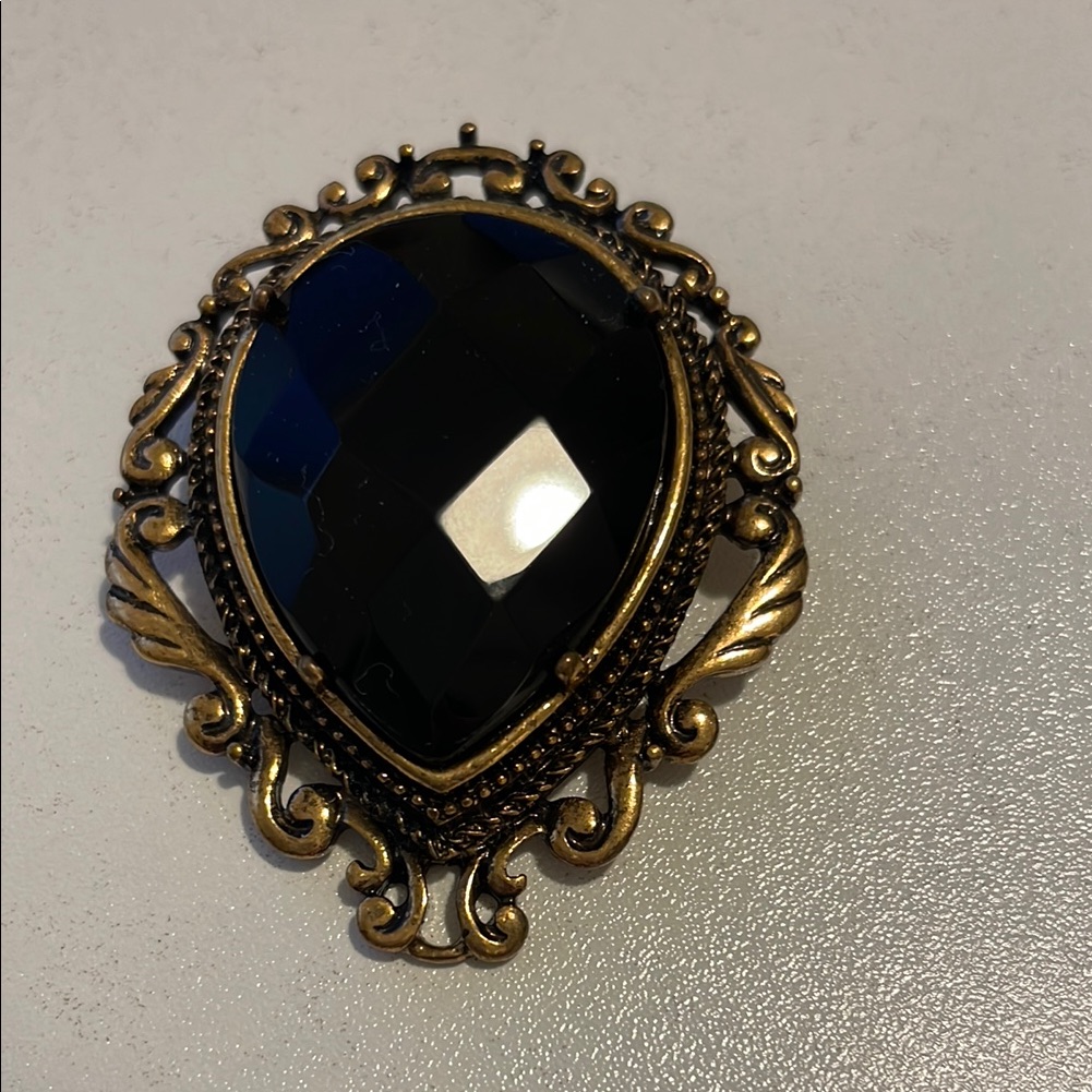 012 Antique Brooch